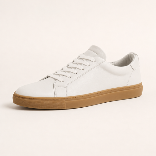 Basket basse en cuir blanc à semelle gomme